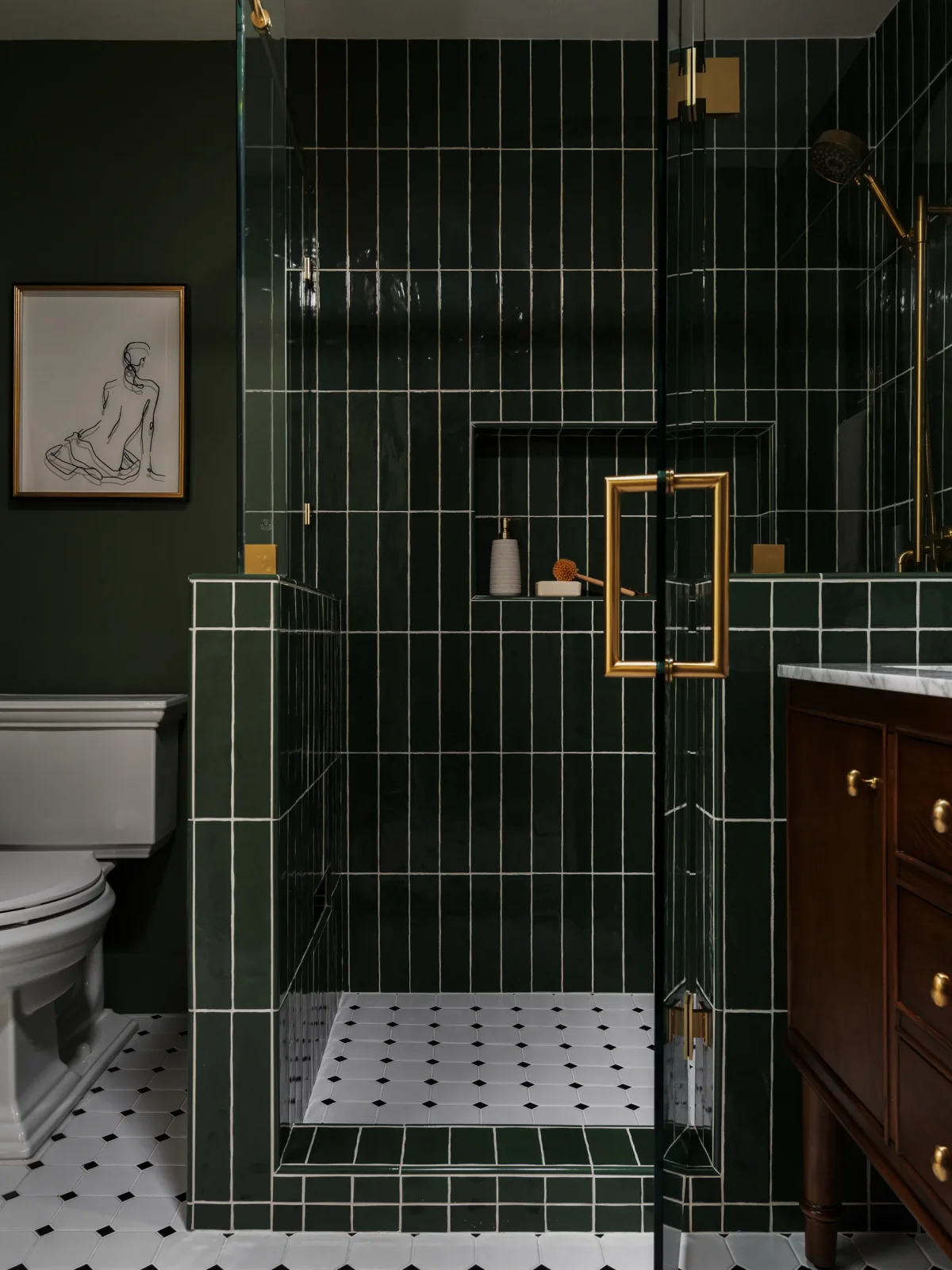 The jewel box shower — Bay Ho