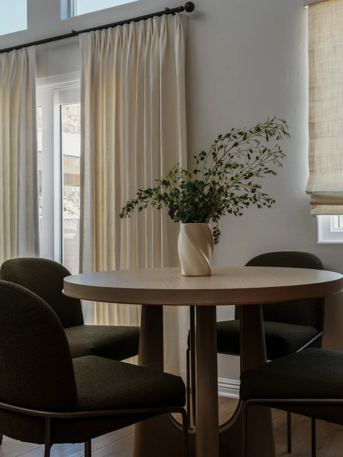 Table for four — Santee