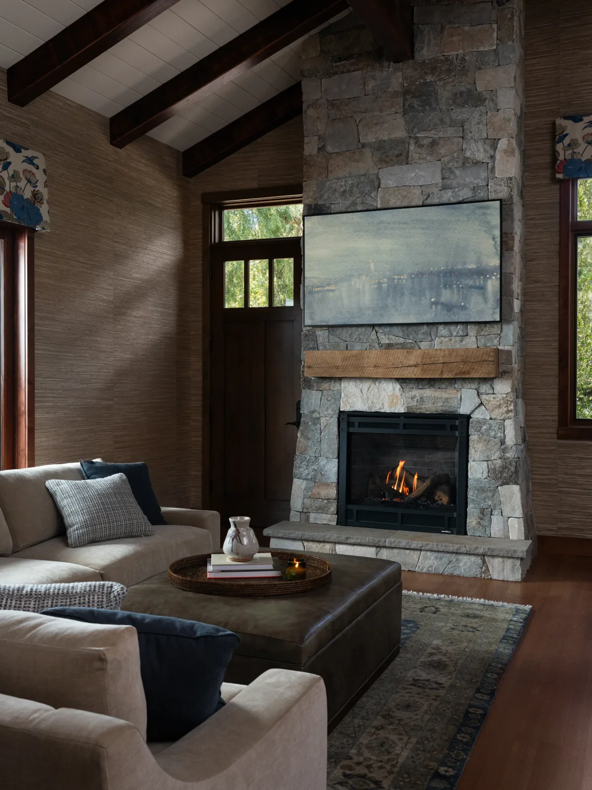 Stone hearth living — Del Mar